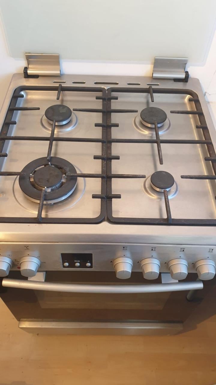 Gasfornuis met elektrische oven