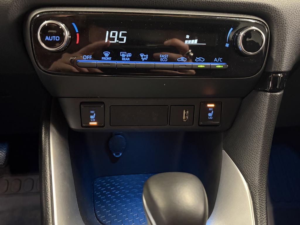 Toyota Yaris 1.5 hybrid dynamic