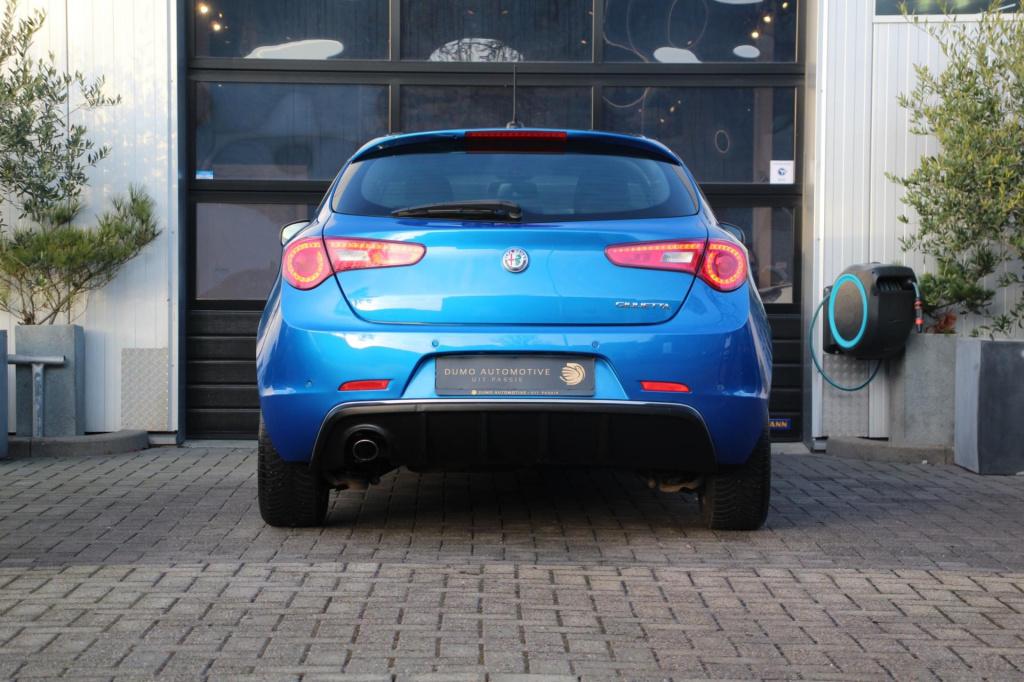 Alfa Romeo Giulietta 1.4 turbo super - blu misano - dab - navi - pdc - crui