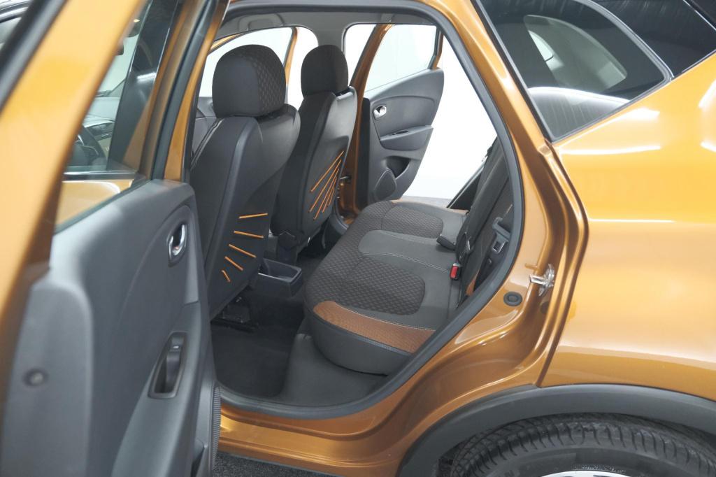 Renault Captur tce 120 edc intens | camera | stoelverwarming | navigatie | 