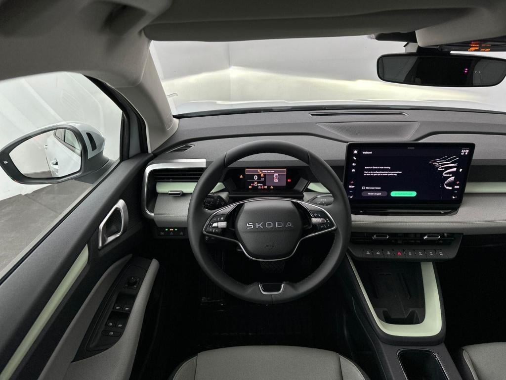 Skoda Epiq hero elektromotor 155 kw / 211 pk hatchback elektr