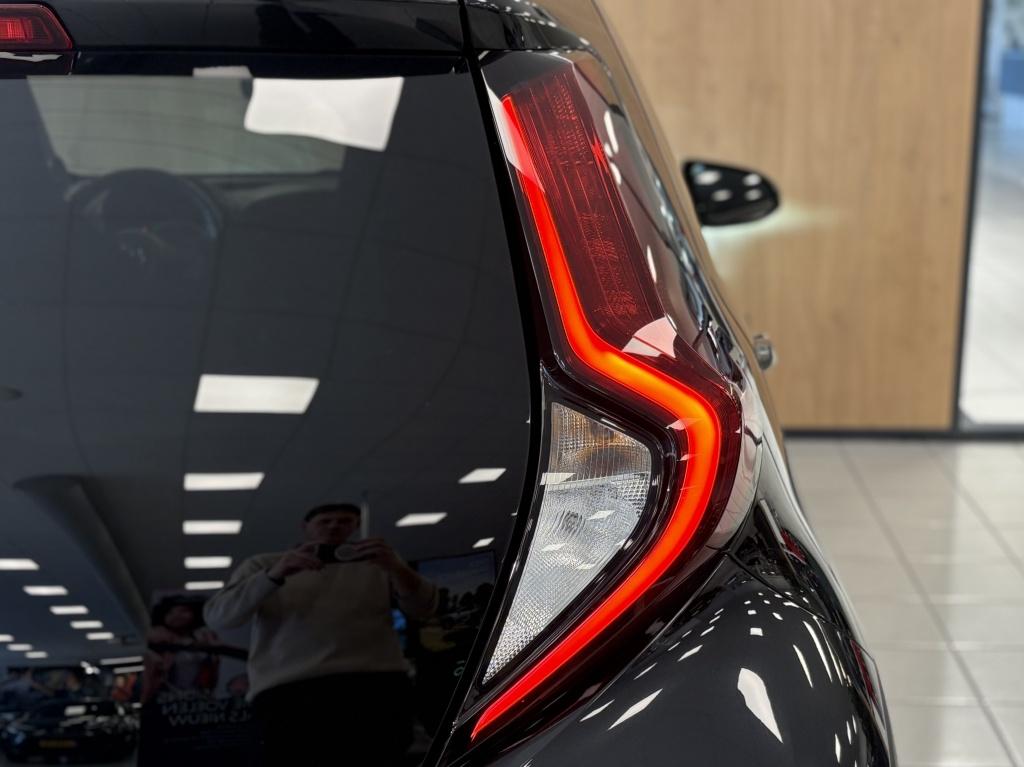 Toyota Aygo X 1.0 vvt-i mt limited