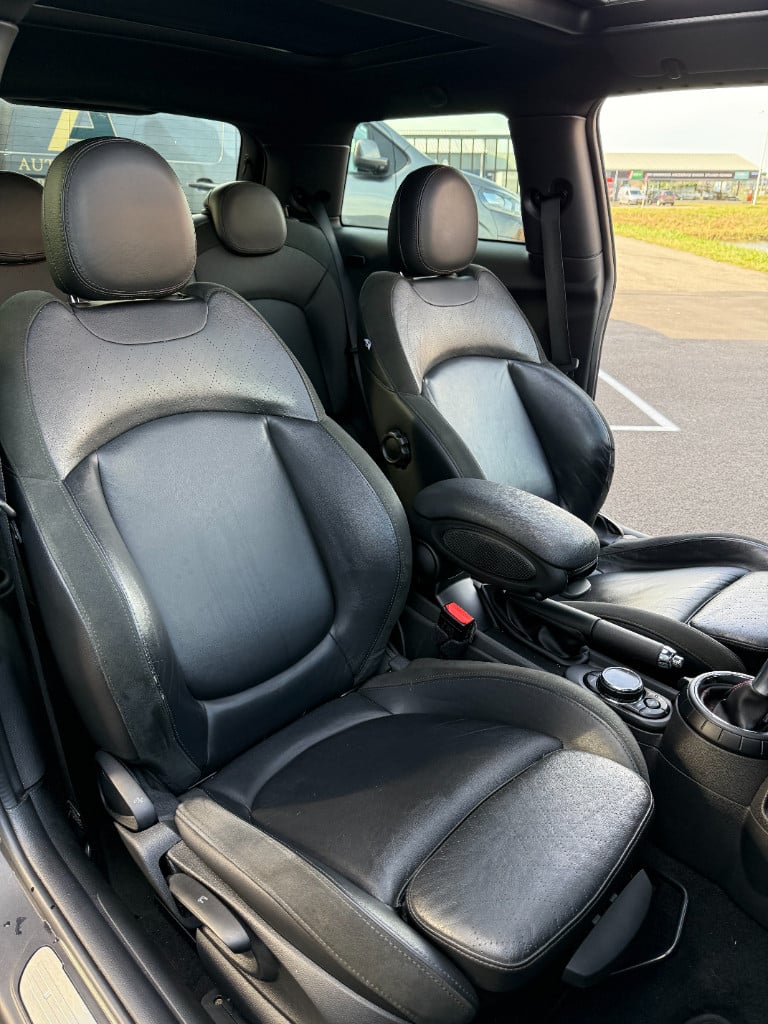 Mini Cooper 2.0 - chili - full option!