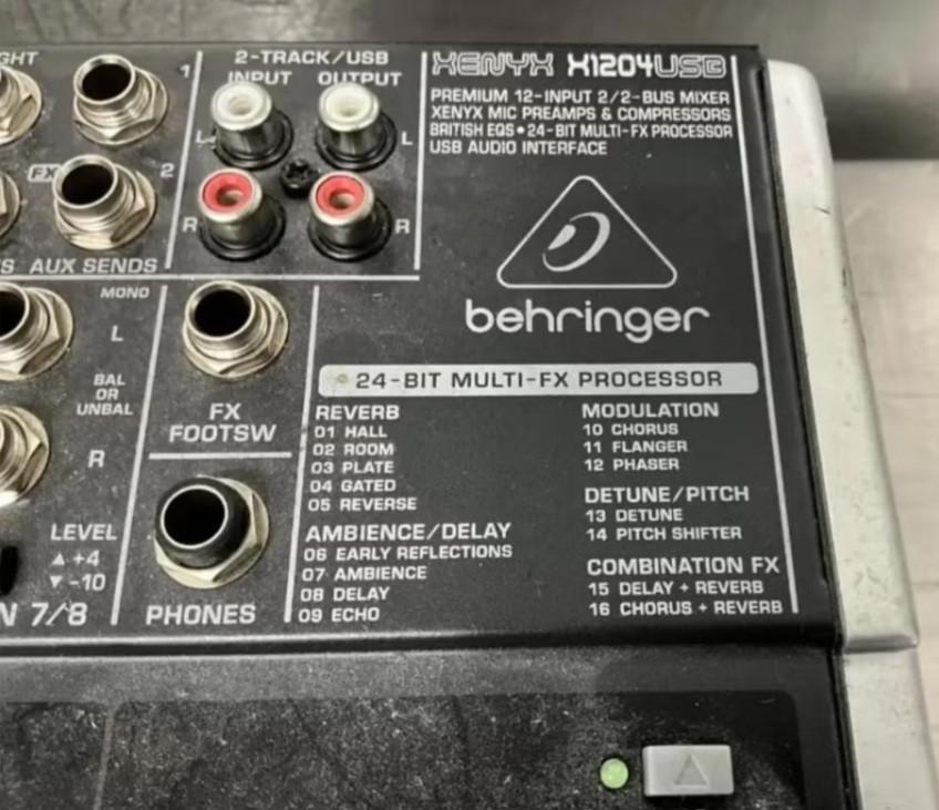 Behringer X1204USB Audio Dj Mengtafel