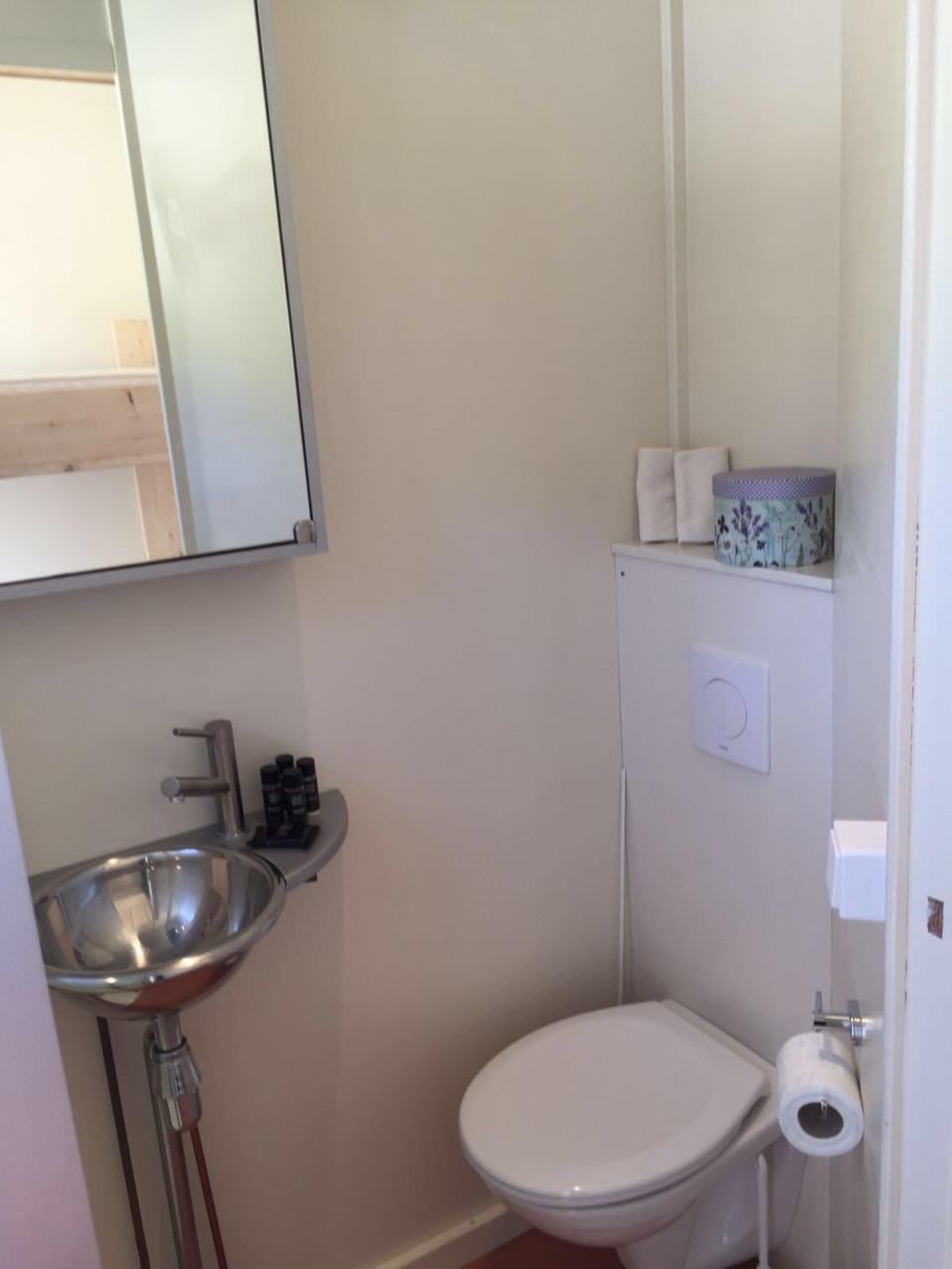 Slaapstrandhuisje te huur