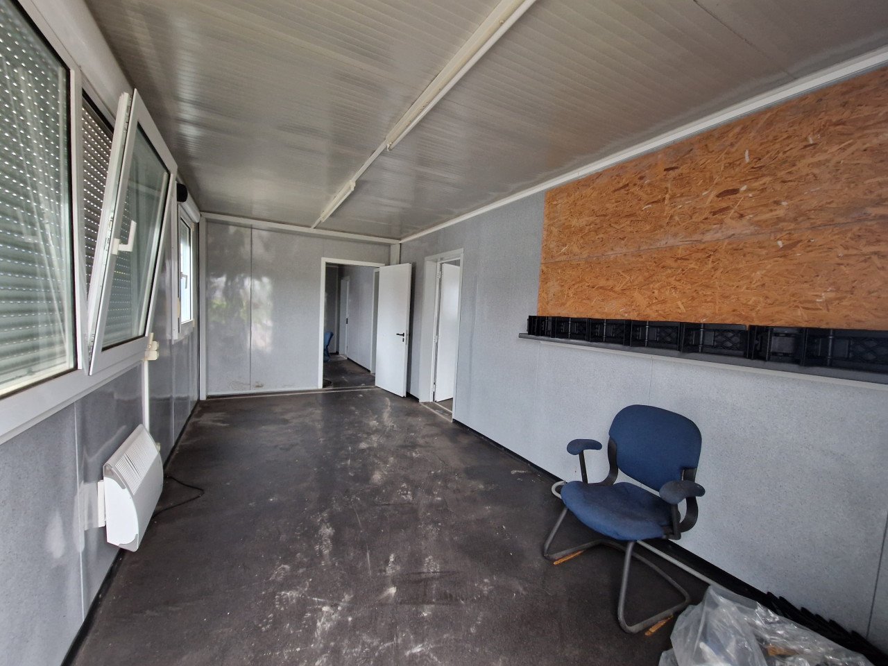 Woonunit / tijdelijke woning / kantoorunit 12x9m 108m2