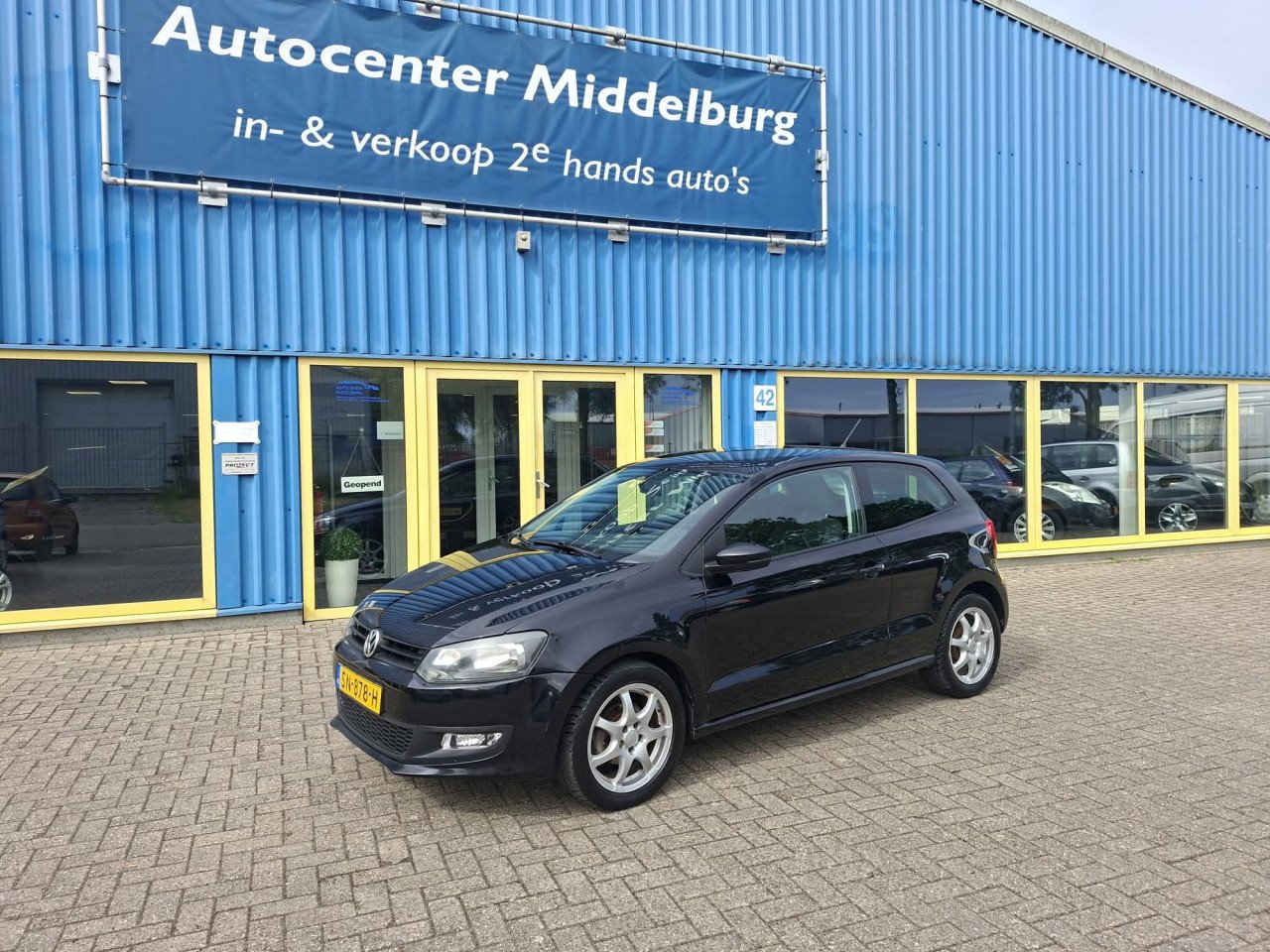 Volkswagen polo 1.2i 3 drs comfortline bj 2011 airco