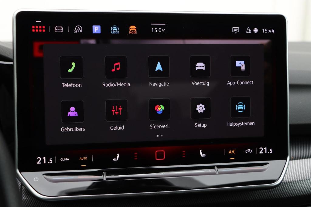 Volkswagen Golf r-line-edition 1.5 etsi 116pk dsg7 | iq.light | stuurverwar