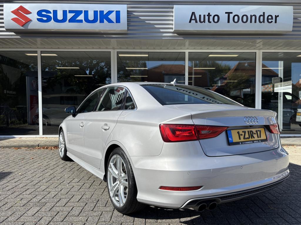 Audi A3 limousine 1.4 tfsi cod ambition pro line s