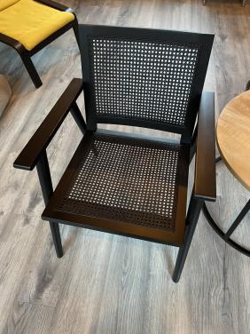 Karwei fauteuil stoel zwart webbing