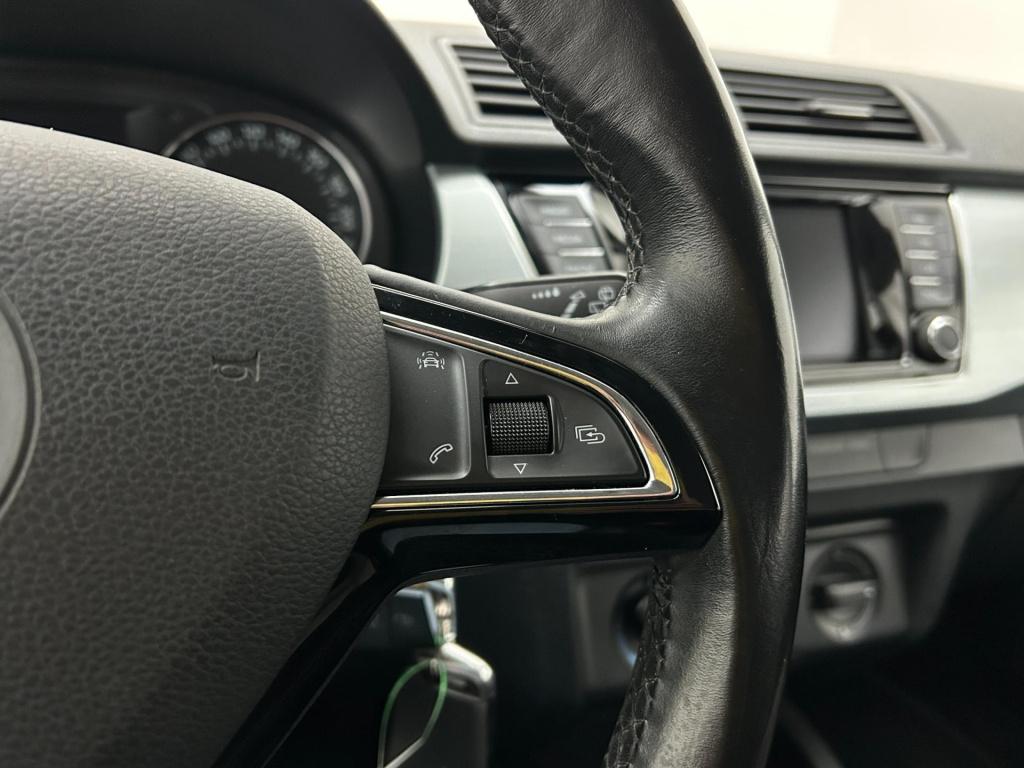 Skoda Fabia combi occasion 1.2 tsi ambition business | wit | tweedehands sk