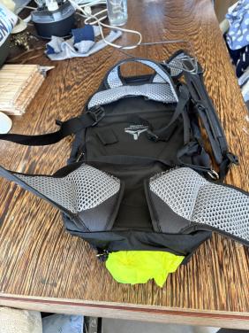 Deuter rugzak met regenhoes