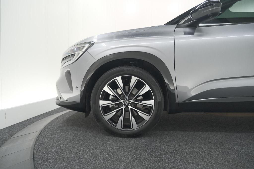 Renault Austral 1.2 e-tech full hybrid 200 techno | 360 camera | panoramada