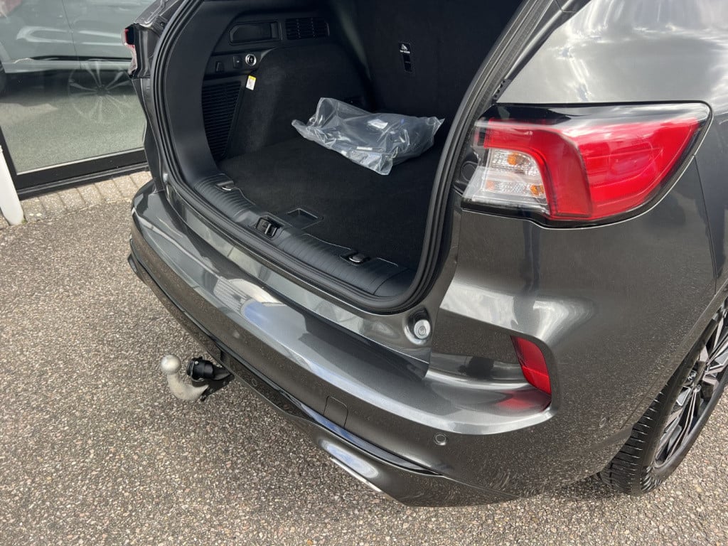 Ford Kuga 2.5 phev e-cvt 225pk st-line x , winterpack , trekhaak , head up 