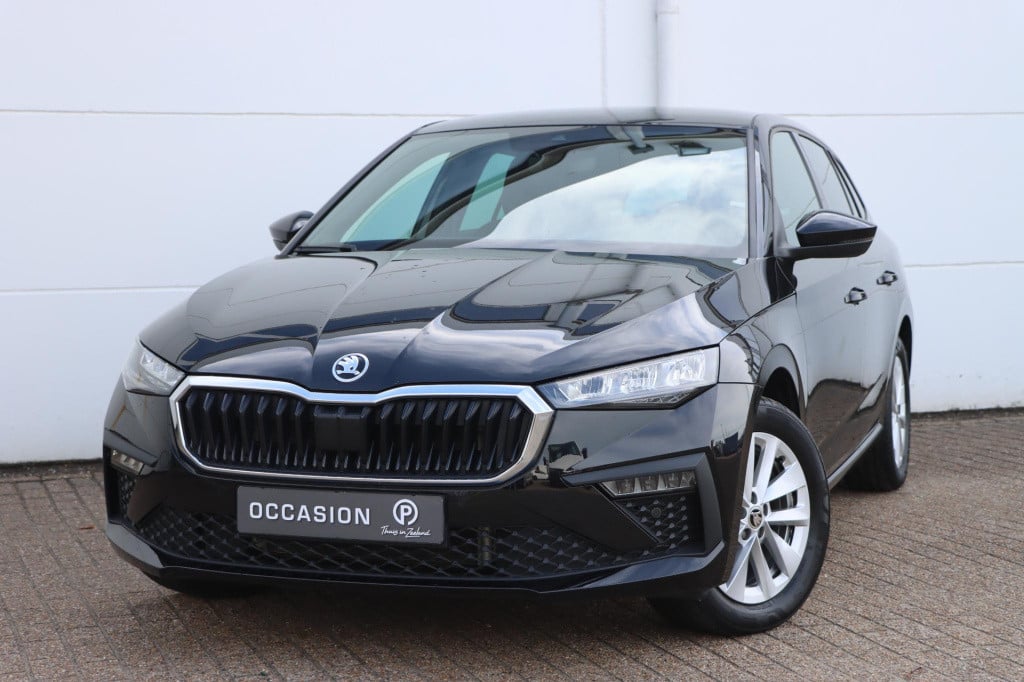Skoda Scala 1.0 tsi business edition - travel assist