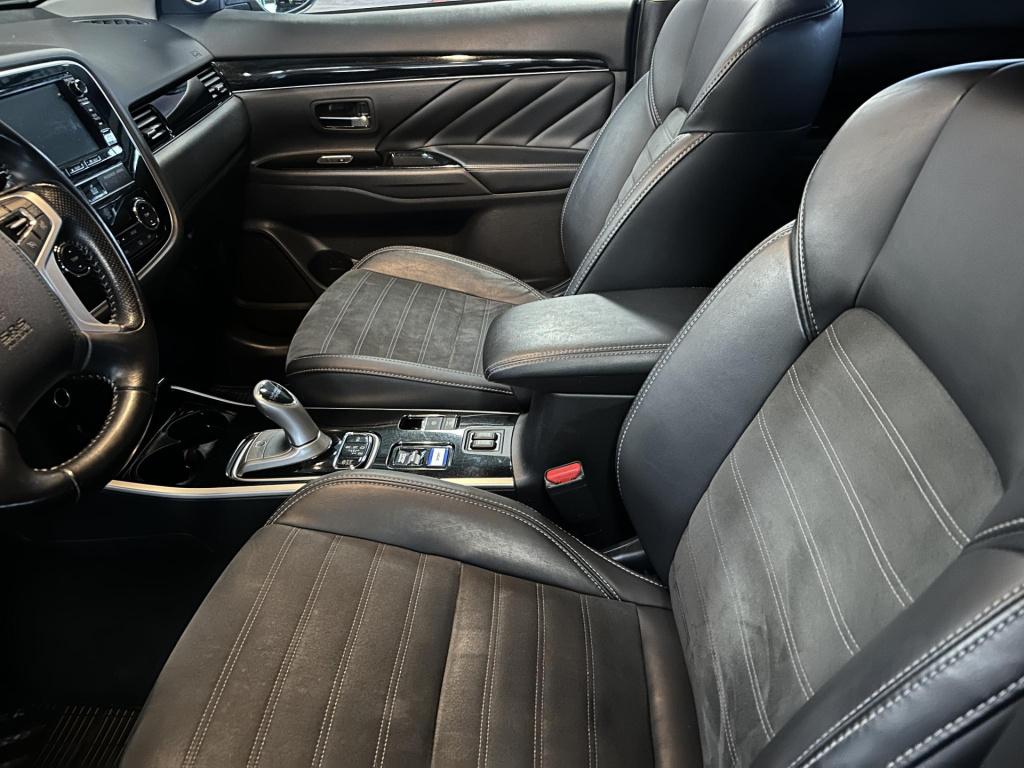 Mitsubishi Outlander 2.4 phev intense