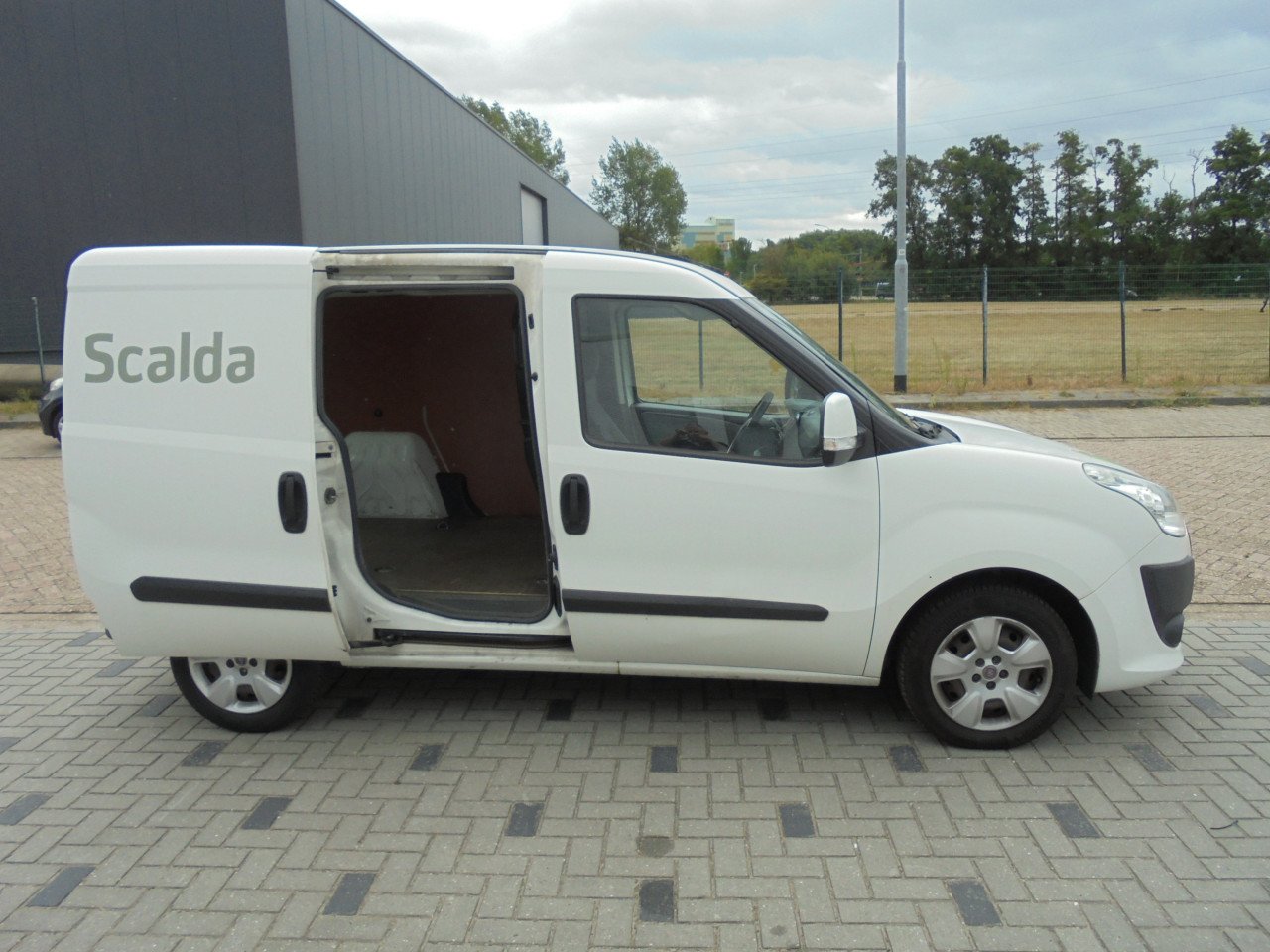 Doblo nette bedrijswagen uit 2012 1.3 Multi jet ,met N.A.P prijs € 1650