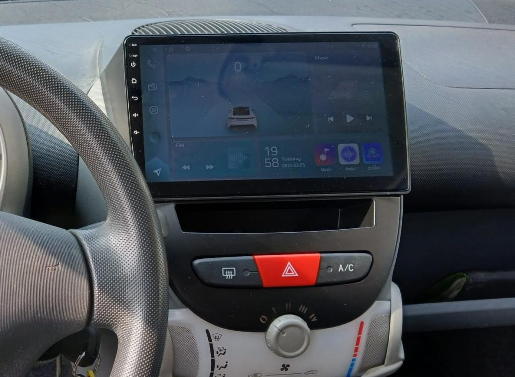 Peugeot 107 xr 1.0 | airco, carplay, beurt, jaar apk, 3 maanden garantie
