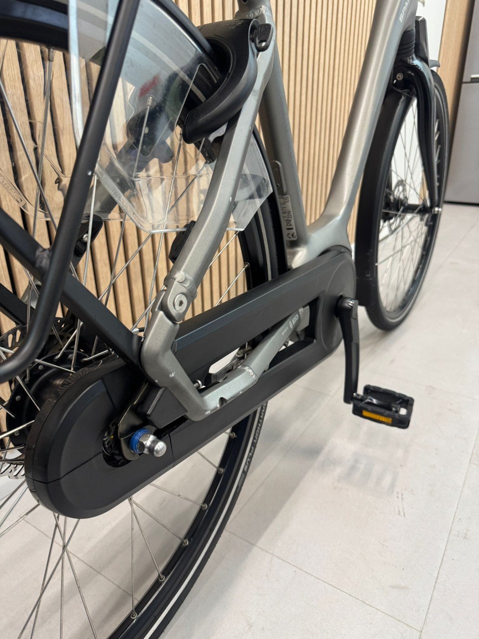 Sparta M8B Bosch Active Line Plus 400Wh 48CM 7443KM