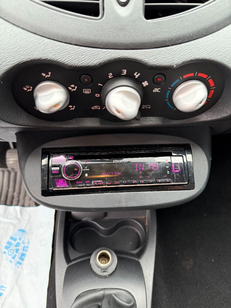 Renault Twingo 1.2 - collection - bluetooth