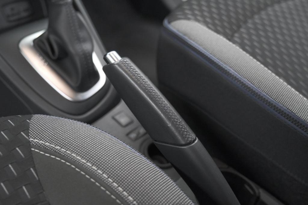 Renault Captur tce 150 edc intens | trekhaak | camera | dodehoekdetectie | 