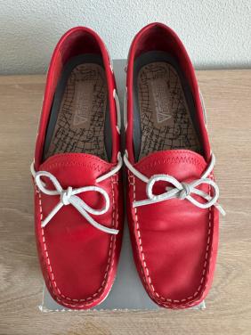 Mooie rode leren mocassins van Gaastra - maat 42