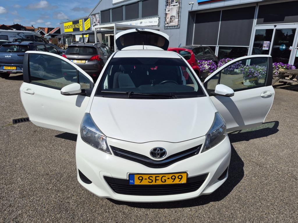 Toyota Yaris 1.0 vvt-i aspiration