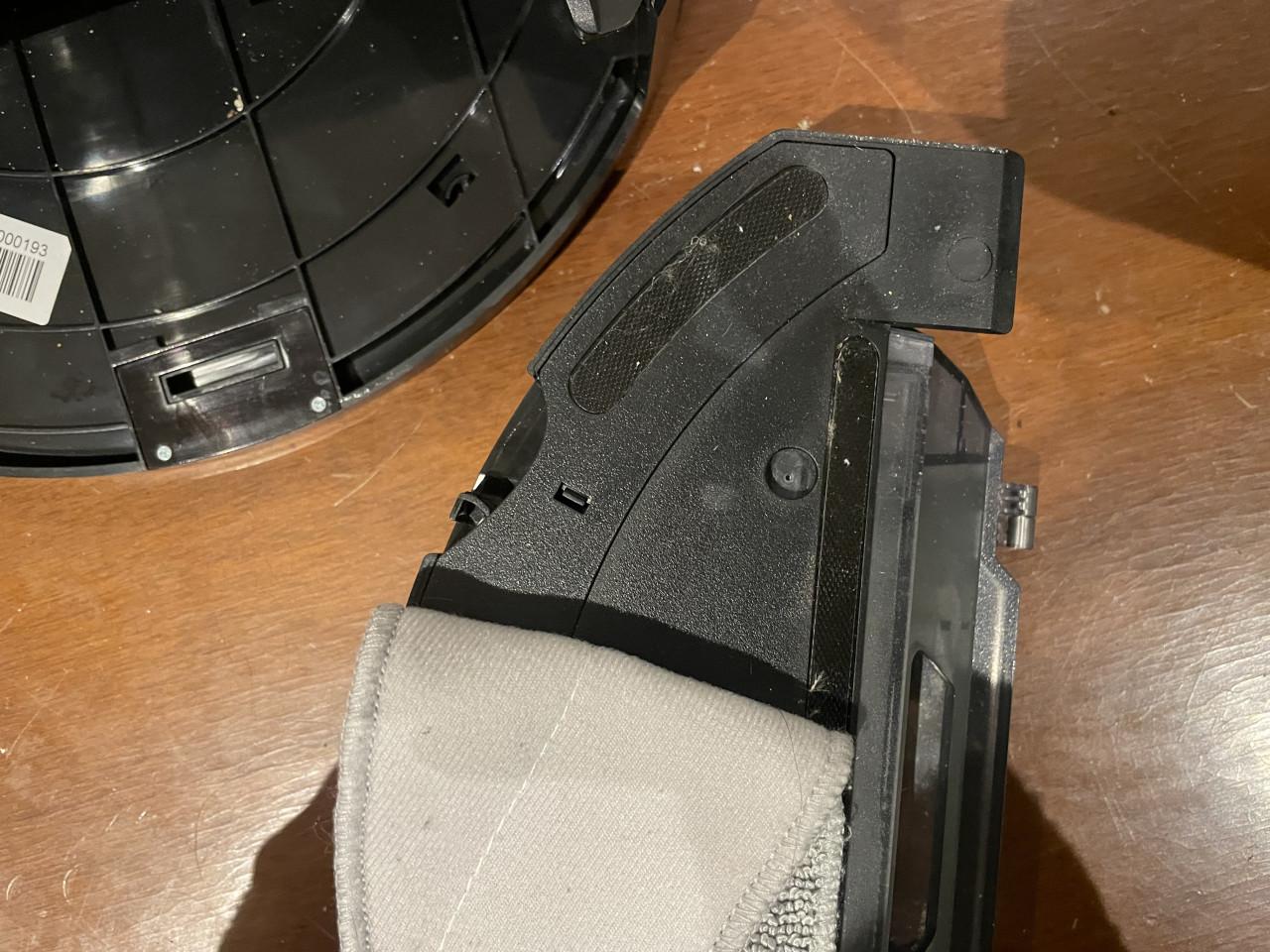 Robotstofzuiger met dweilfunctie