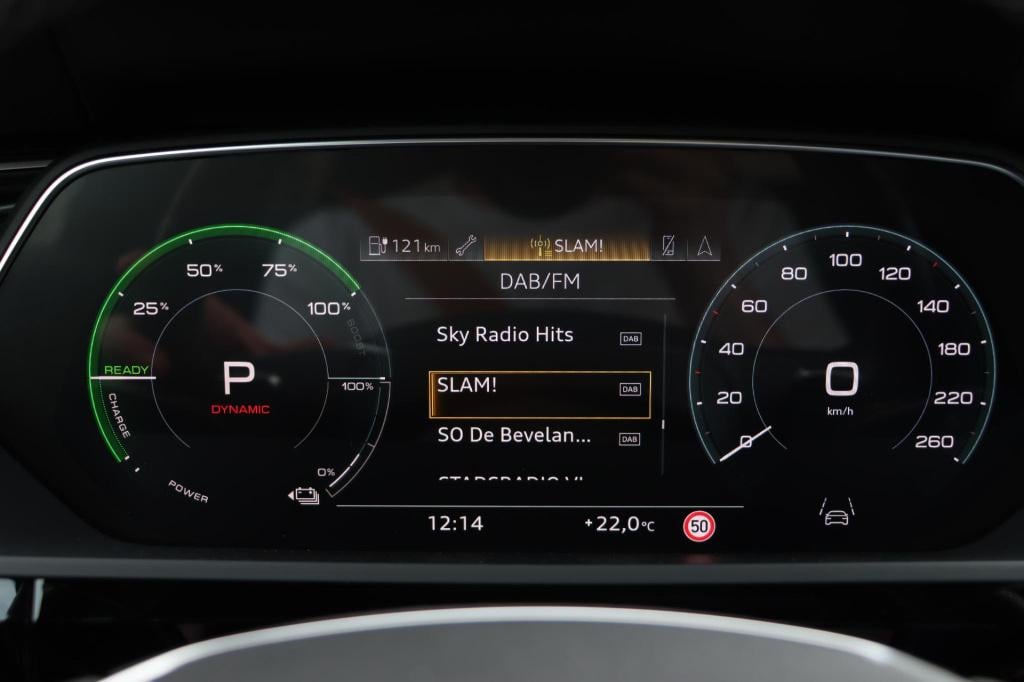 Audi E-tron sportback 55 quattro black edition 95 kwh 408pk s-line