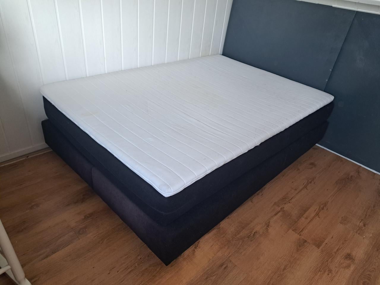 1.40m Tweepersoons Boxspring