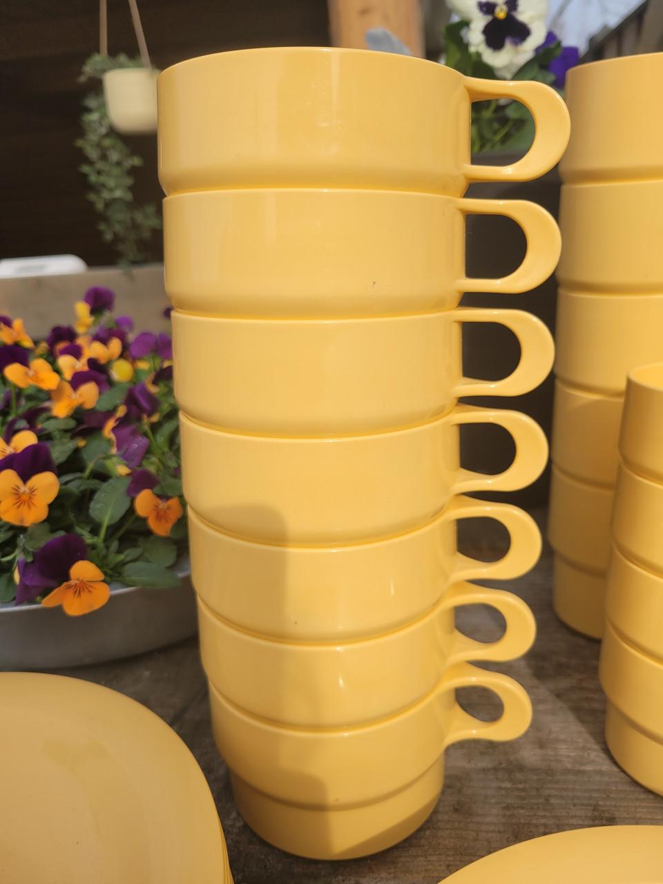 Servies Coppia bv voor camping