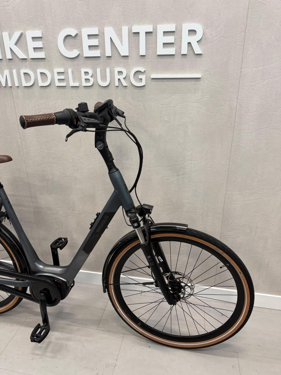 Pegasus Siena E8F Bosch Active Line Plus 60CM 2614KM 400Wh