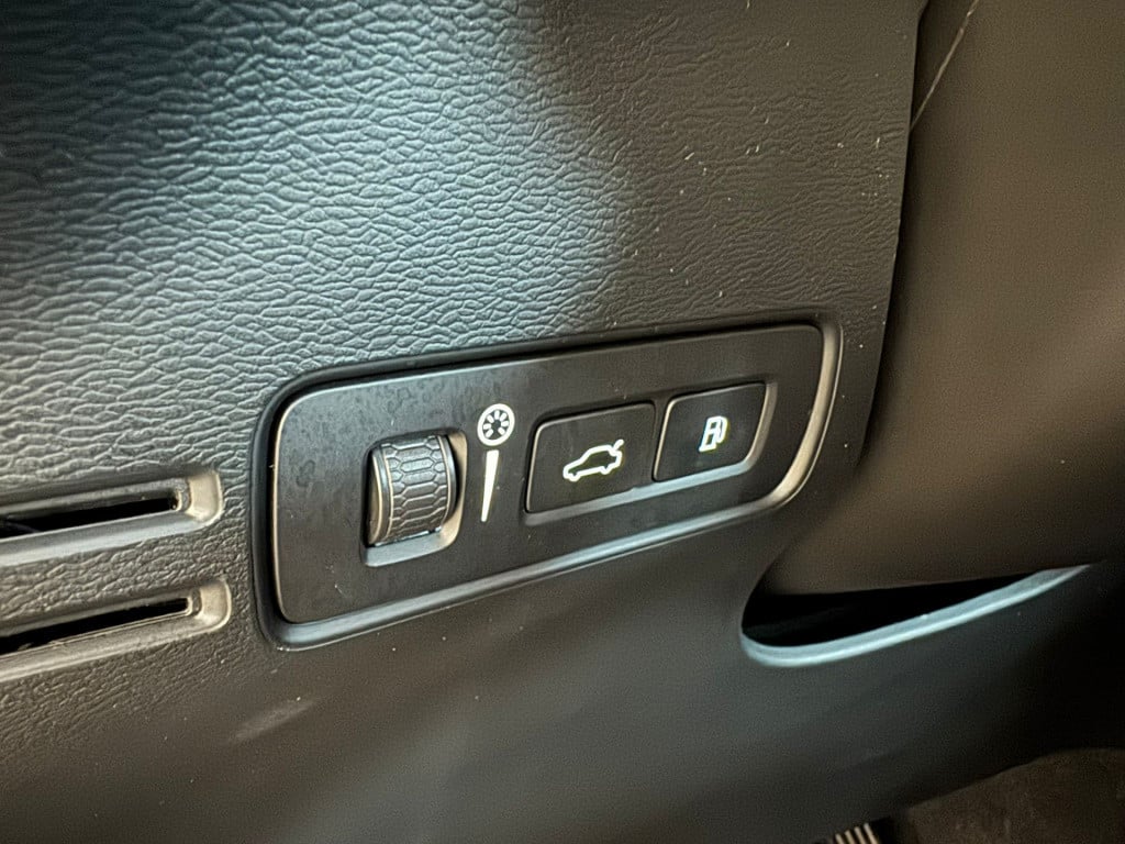 Volvo XC40 1.5 t4 recharge inscription expression