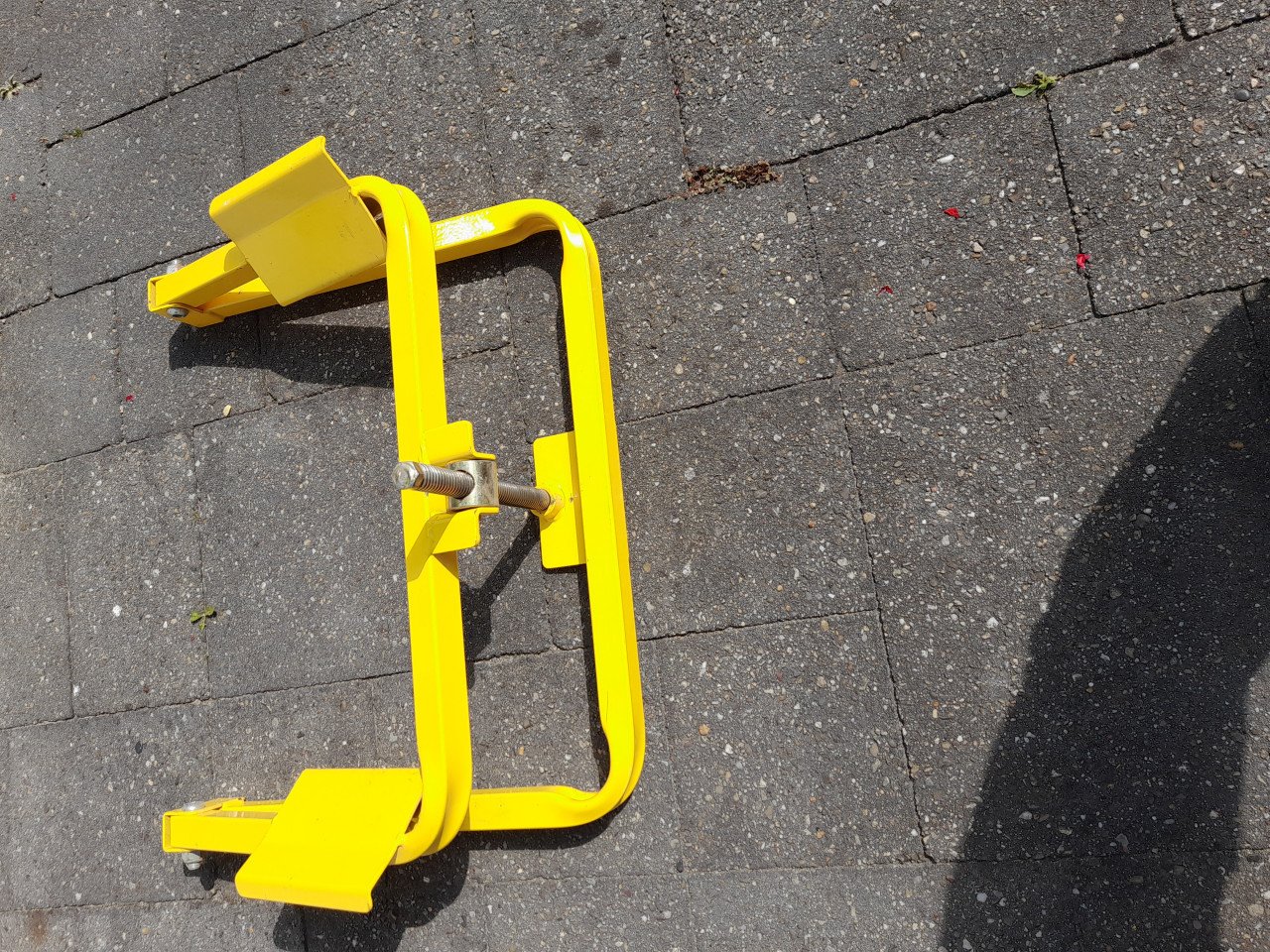 LEVELER