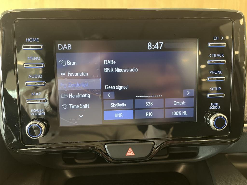 Toyota Yaris 1.5 hybrid first edition | camera | apple carplay | trekhaak |