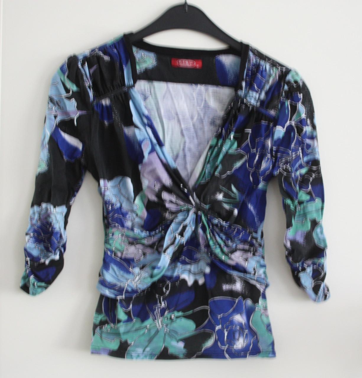 Shirt met wikkellook maat m