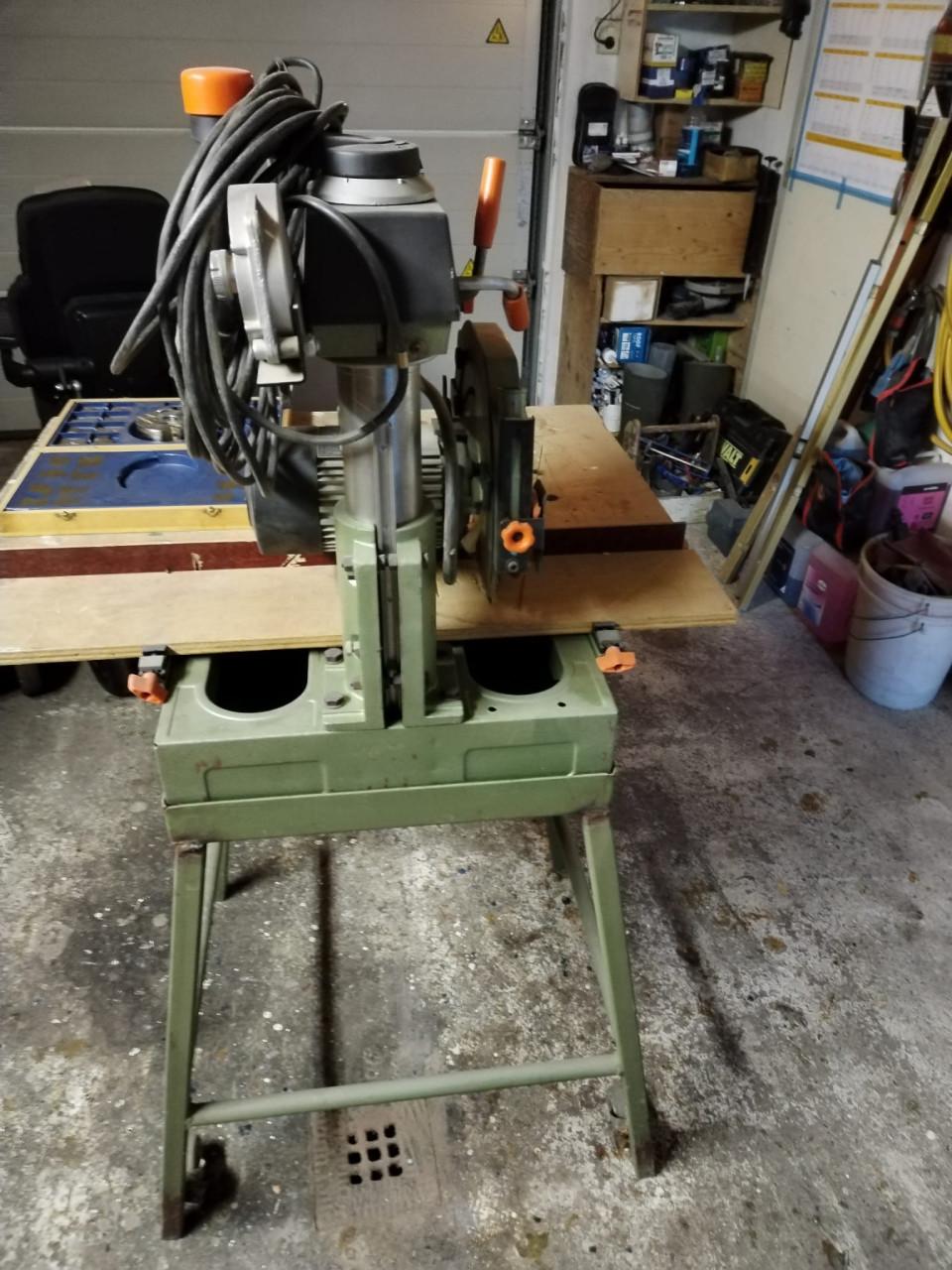 Radiaalzaag Dewalt DW1253