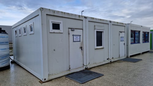 Verkleedruimte / sanitairunit / toiletunit / kantoorunit