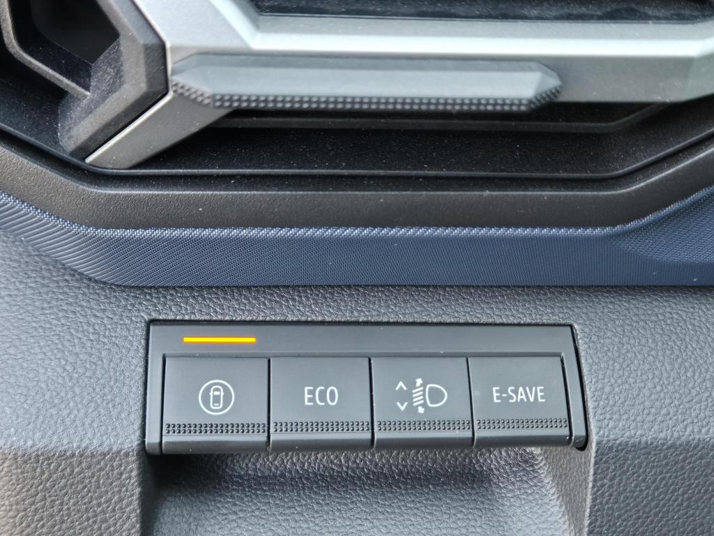 Dacia Duster 1.6 hybrid 140 journey camera, climate control, apple/android 