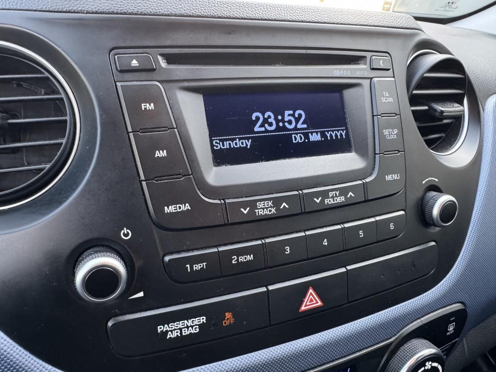 Hyundai I 10 1.0i i-motion comfort | airco (automatisch) | cruise control |