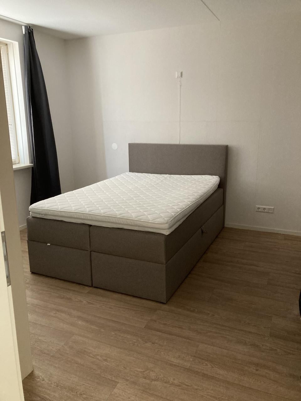 Bed 1.40 x 2.00