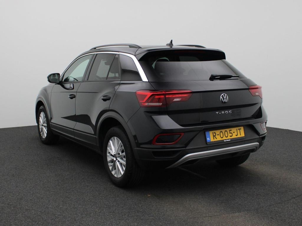 Volkswagen T-roc 1.0 tsi life | trekhaak | parkeer sensoren | virtual cockp