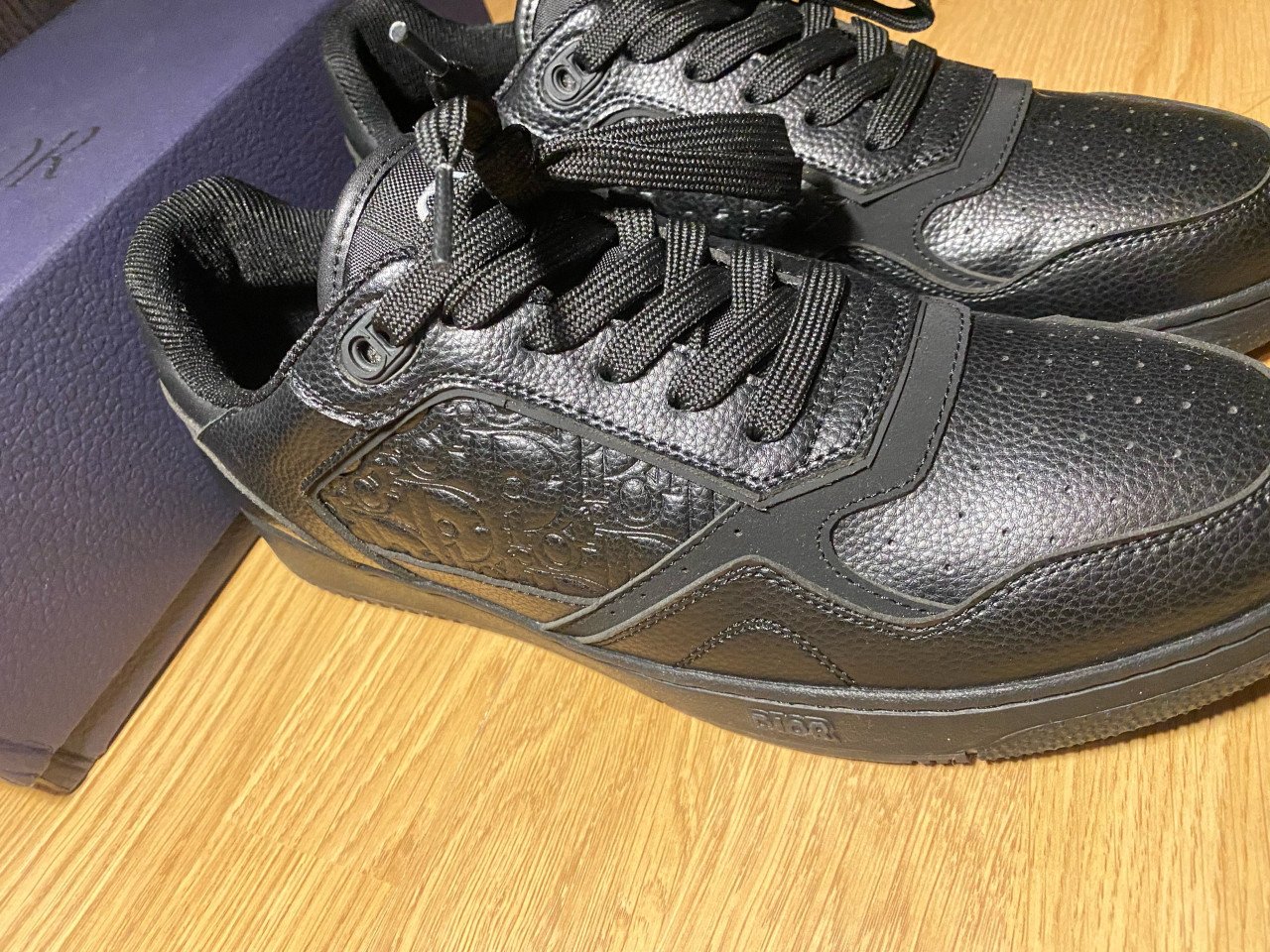 Dior B27 Zwart