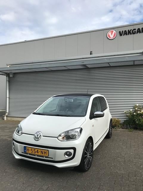 Volkswagen UP! 1.0 high up! volkswagen up