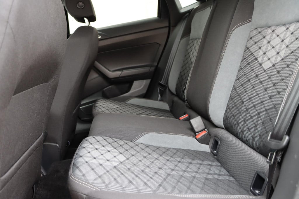 Volkswagen Polo 1.0 tsi r-line business