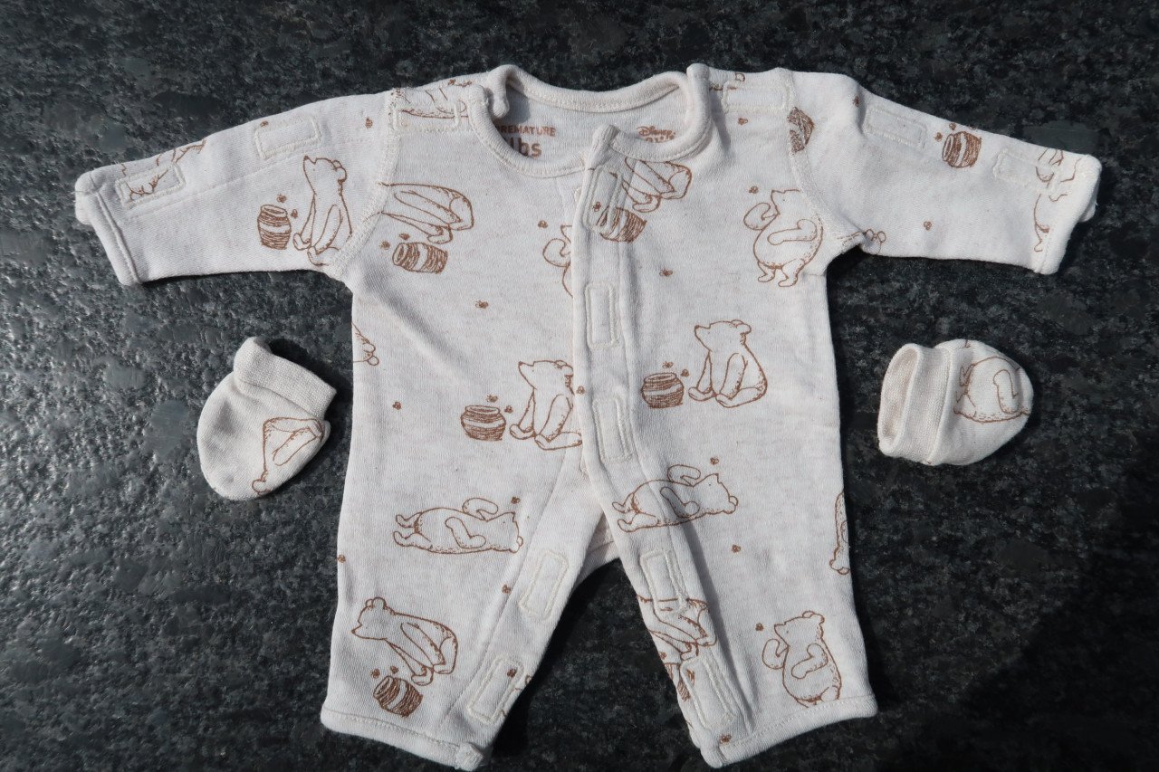 Baby spullen €1,00 per foto ( nieuw en zo goed als nieuw)