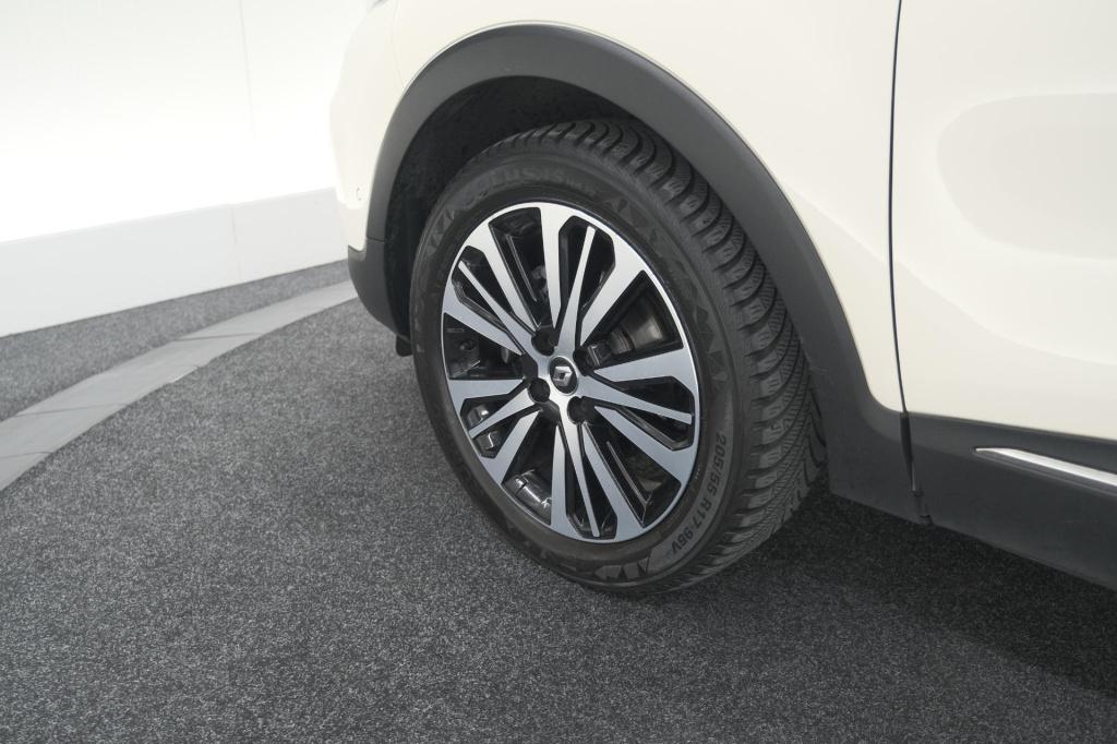 Renault Captur tce 120 edc initiale paris | camera | dodehoekdetectie | pan