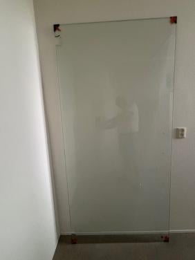 Douchedeur gehard veiligheidsglas 8mm met antikalk coating. 100x 200 cm