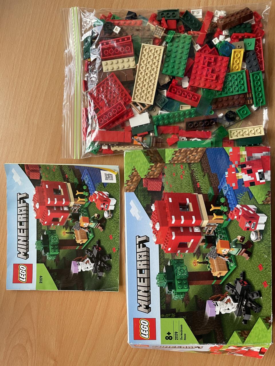 Lego mine craft sets