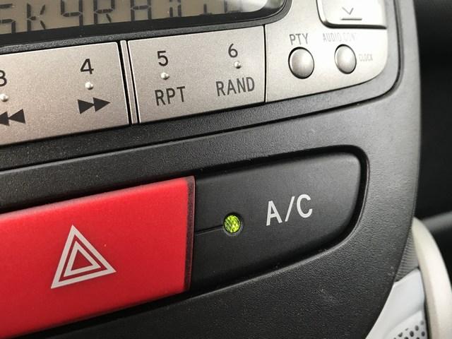 Peugeot 107 1.0 airco | 5-deurs | facelift | nap | 2e eigenaar etc.